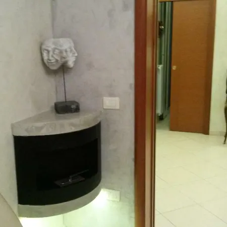 Loft 13- 13 Il Giglio Апартаменты